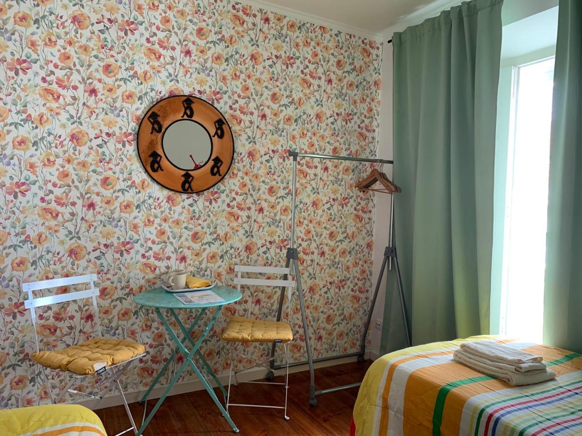 Guesthouse Pena リスボン エクステリア 写真